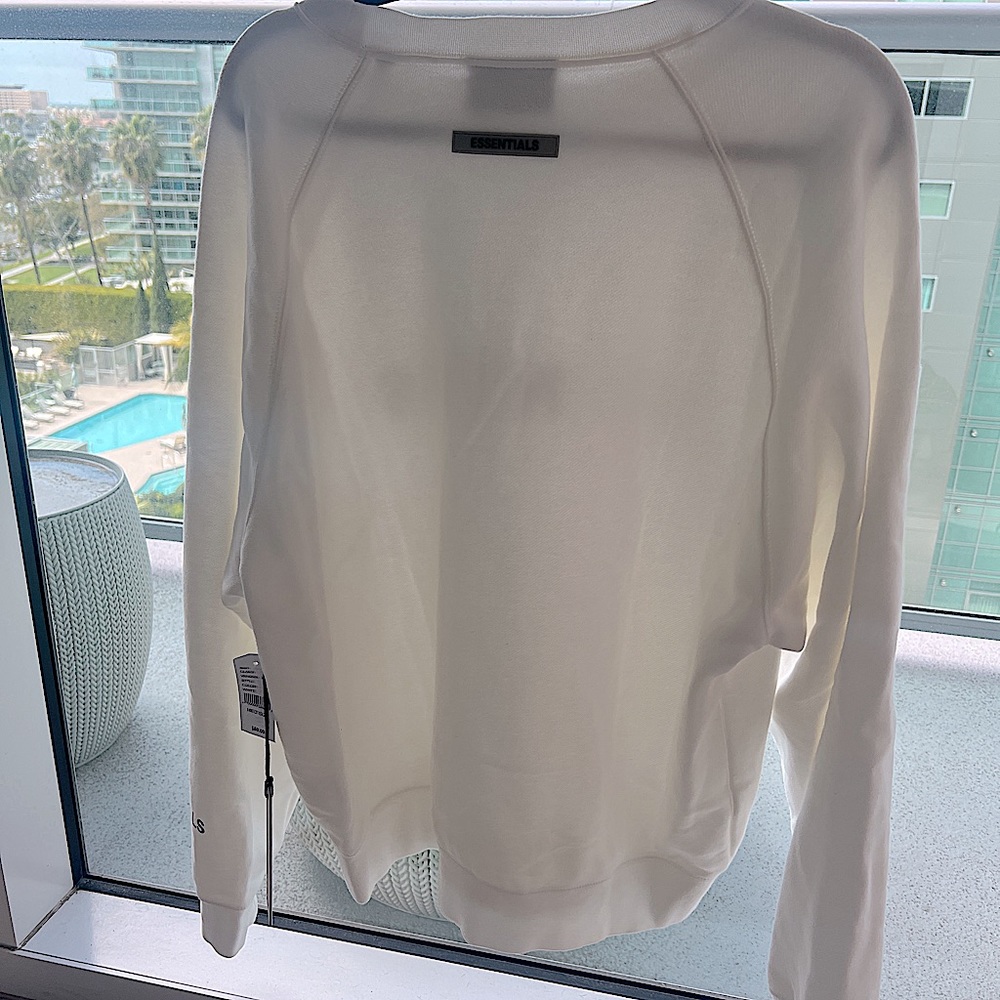 Essentials Sweatshirt - Picture 2 of 6